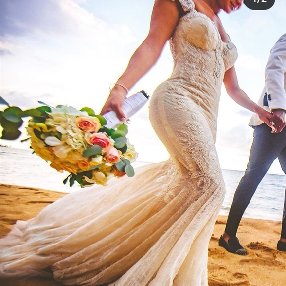 Galia Lahav Dresses & Skirts - Galia Lahav Blossom wedding dress size 4-6